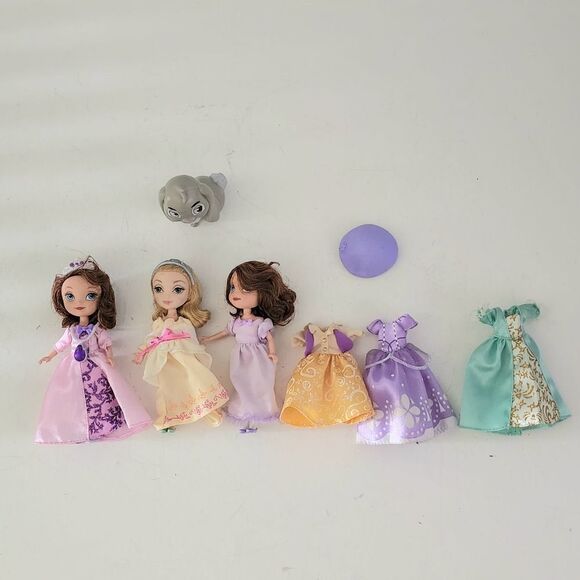 Sophia the First dolls and accessories as photographed - Picture 1 of 4
